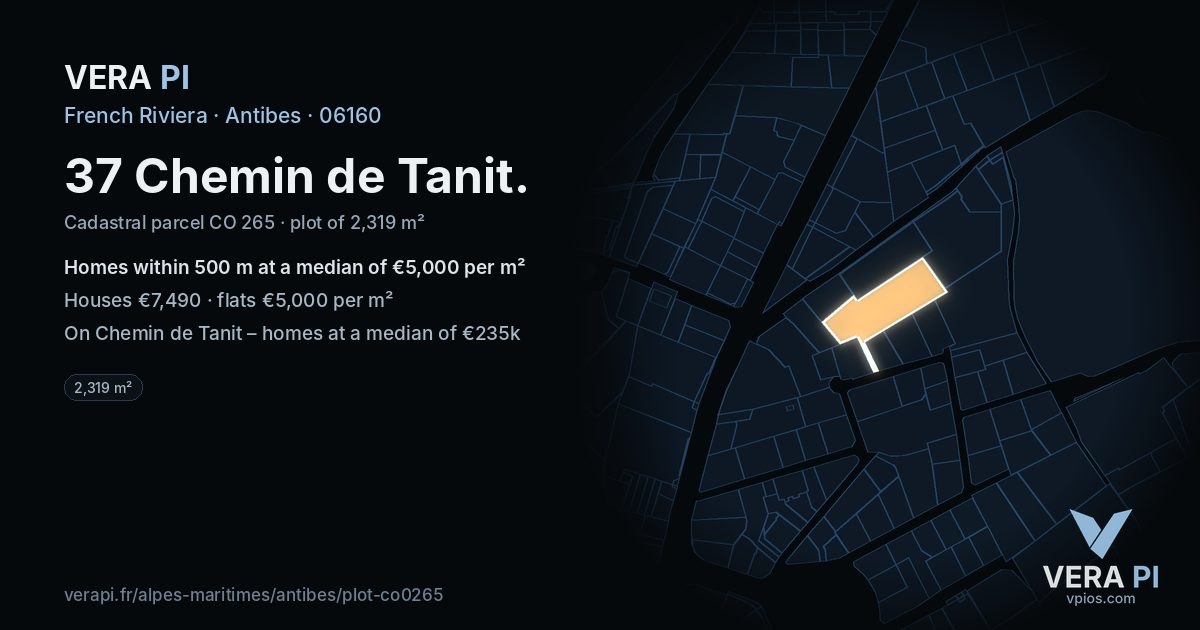 37 Chemin de Tanit, Antibes at night – the plot lit, the parcels around coloured by the prices near them