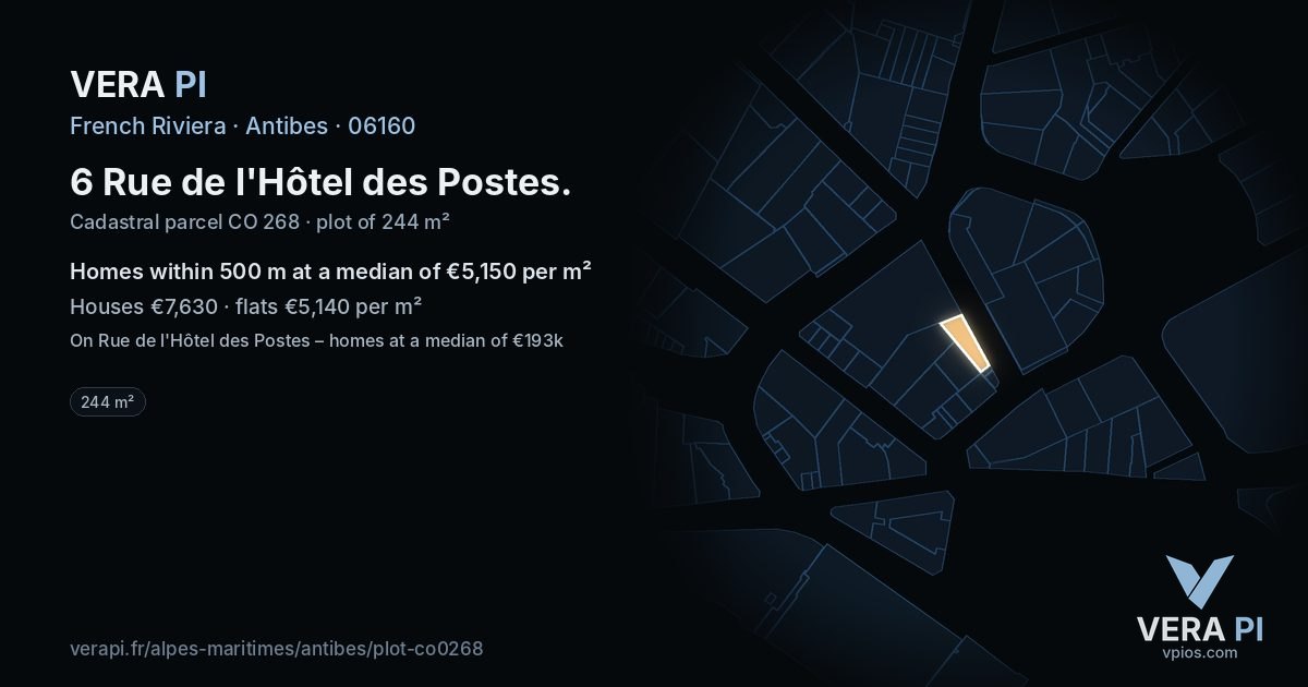 6 Rue de l'Hôtel des Postes, Antibes at night – the plot lit, the parcels around coloured by the prices near them
