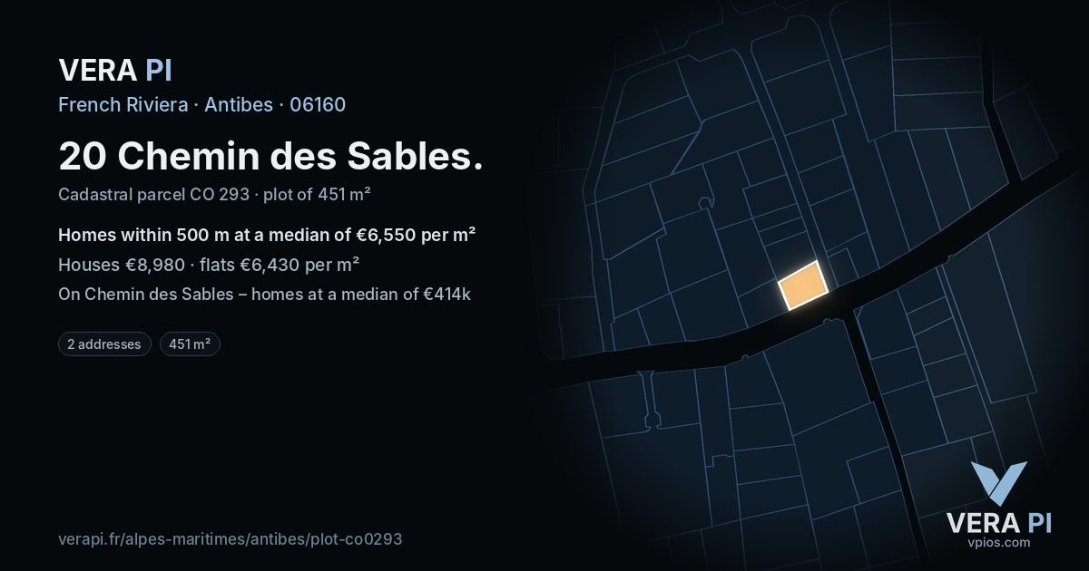 20 Chemin des Sables, Antibes at night – the plot lit, the parcels around coloured by the prices near them