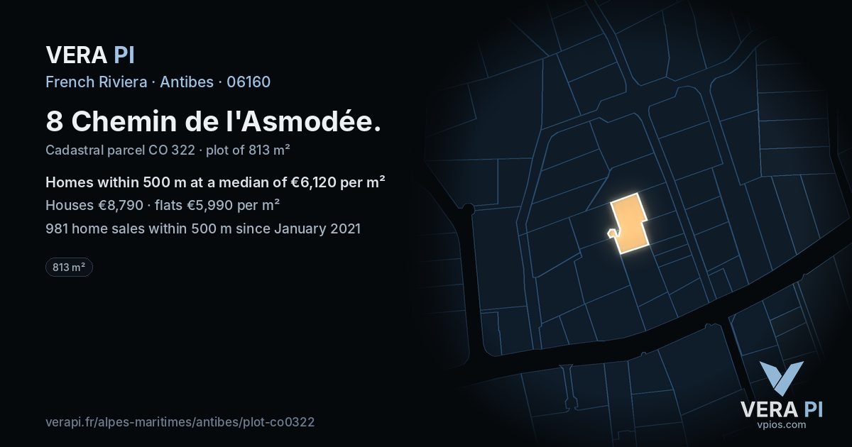 8 Chemin de l'Asmodée, Antibes at night – the plot lit, the parcels around coloured by the prices near them