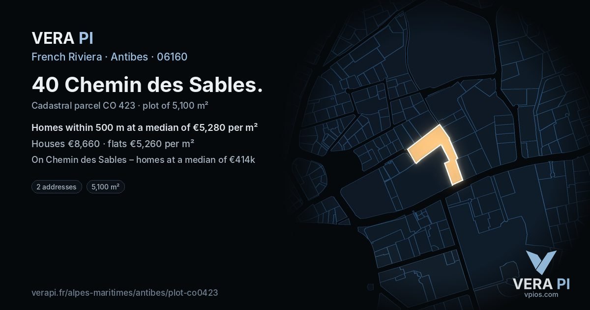 40 Chemin des Sables, Antibes at night – the plot lit, the parcels around coloured by the prices near them