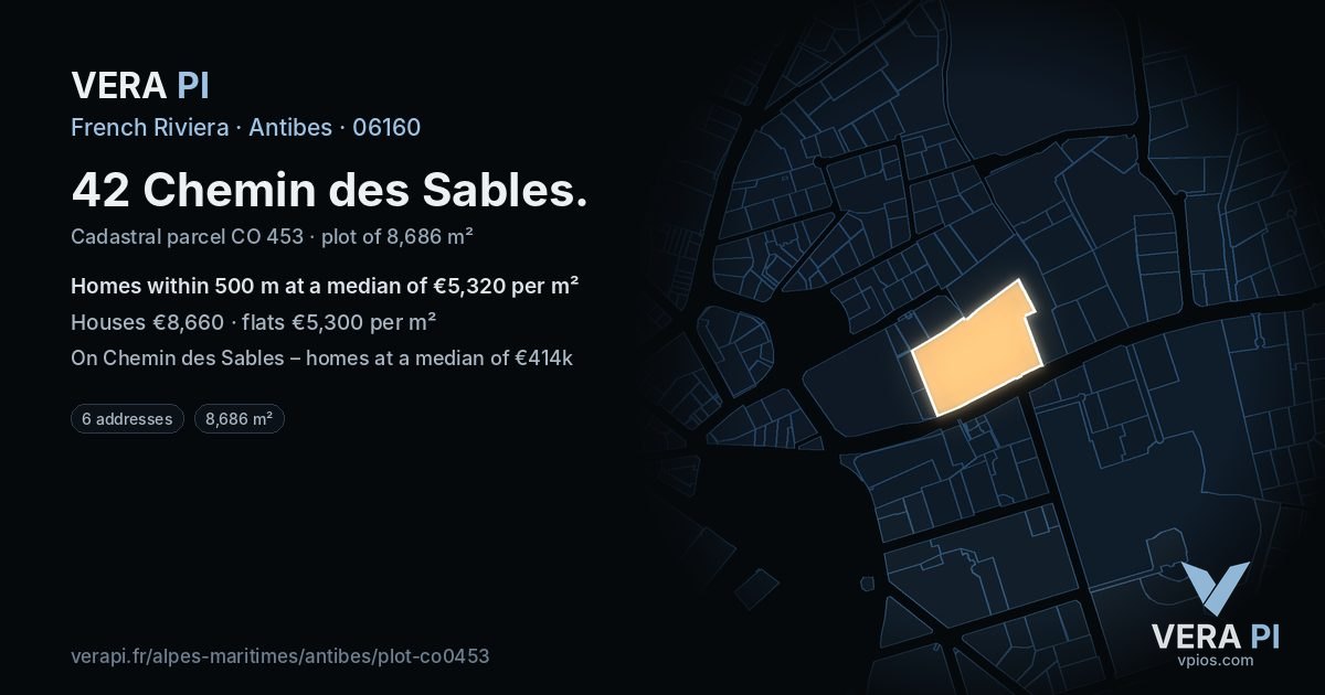 42 Chemin des Sables, Antibes at night – the plot lit, the parcels around coloured by the prices near them
