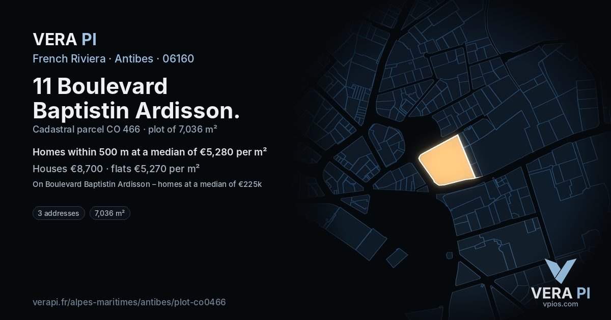 11 Boulevard Baptistin Ardisson, Antibes at night – the plot lit, the parcels around coloured by the prices near them