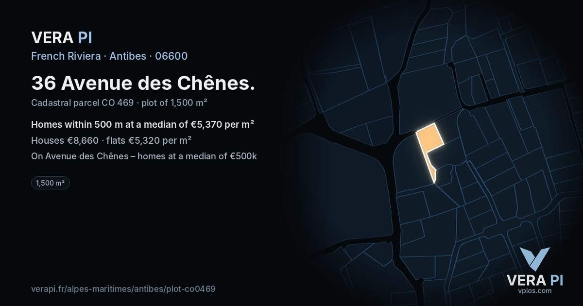 36 Avenue des Chênes, Antibes at night – the plot lit, the parcels around coloured by the prices near them