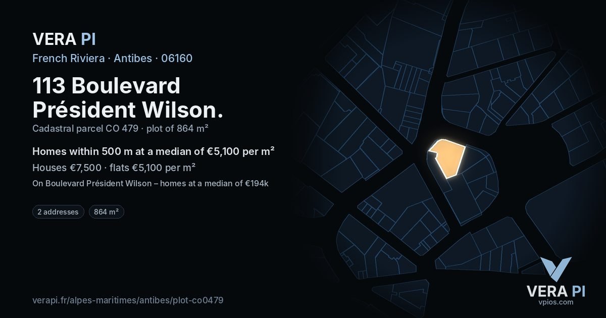 113 Boulevard Président Wilson, Antibes at night – the plot lit, the parcels around coloured by the prices near them