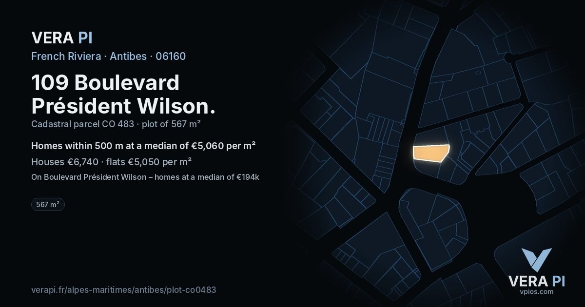 109 Boulevard Président Wilson, Antibes at night – the plot lit, the parcels around coloured by the prices near them