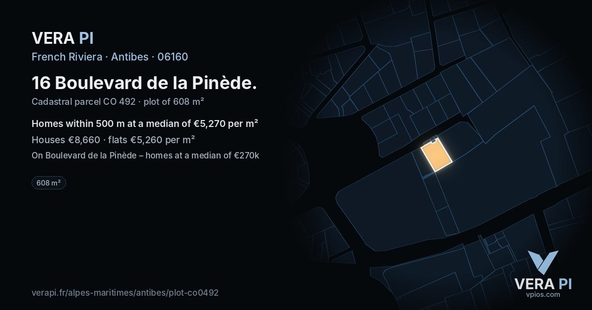 16 Boulevard de la Pinède, Antibes at night – the plot lit, the parcels around coloured by the prices near them