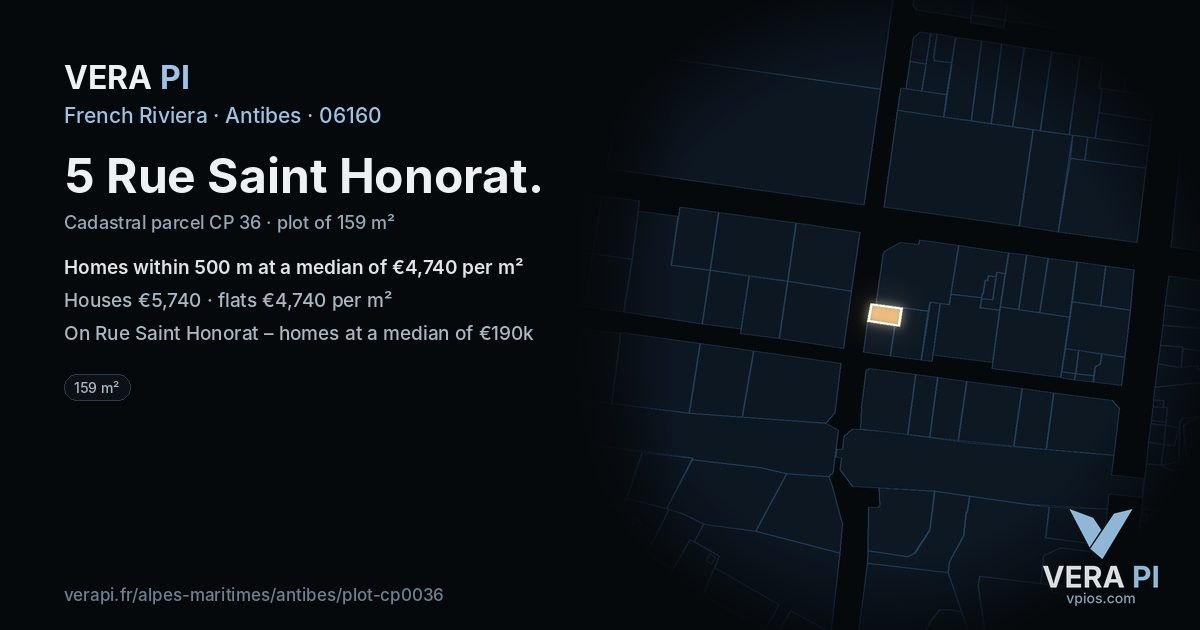 5 Rue Saint Honorat, Antibes at night – the plot lit, the parcels around coloured by the prices near them