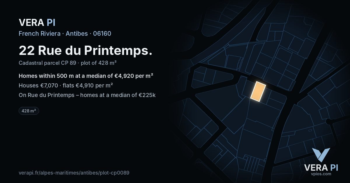 22 Rue du Printemps, Antibes at night – the plot lit, the parcels around coloured by the prices near them