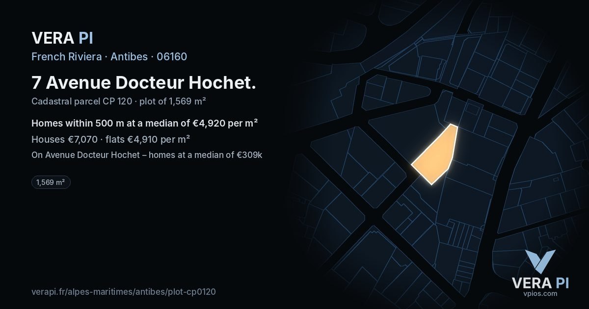 7 Avenue Docteur Hochet, Antibes at night – the plot lit, the parcels around coloured by the prices near them