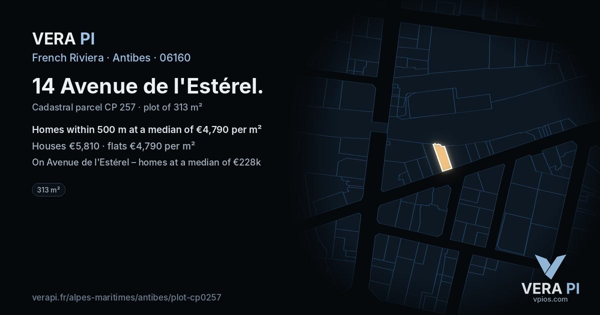 14 Avenue de l'Estérel, Antibes at night – the plot lit, the parcels around coloured by the prices near them