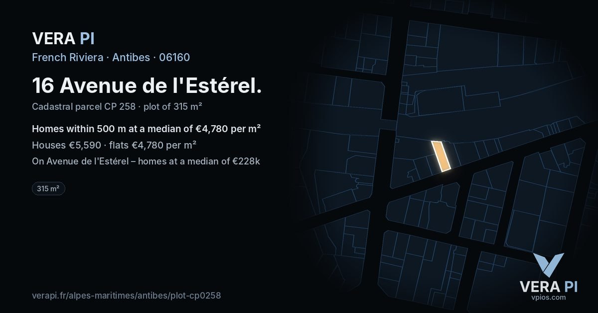 16 Avenue de l'Estérel, Antibes at night – the plot lit, the parcels around coloured by the prices near them