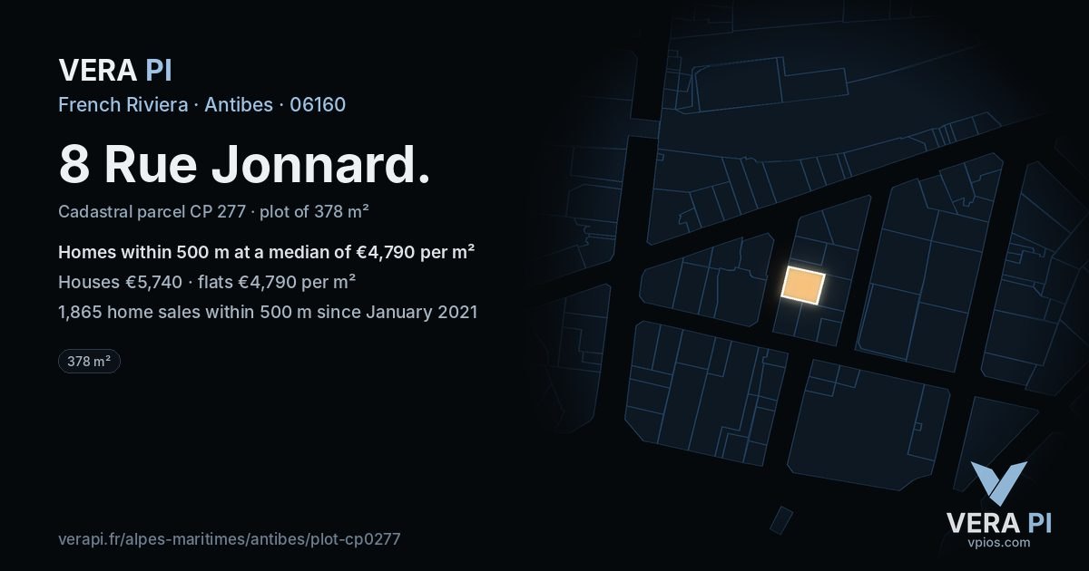 8 Rue Jonnard, Antibes at night – the plot lit, the parcels around coloured by the prices near them