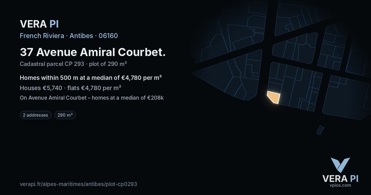 37 Avenue Amiral Courbet, Antibes at night – the plot lit, the parcels around coloured by the prices near them