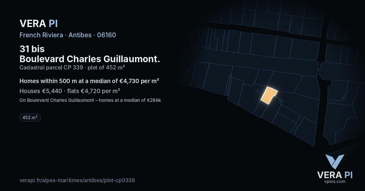 31 bis Boulevard Charles Guillaumont, Antibes at night – the plot lit, the parcels around coloured by the prices near them