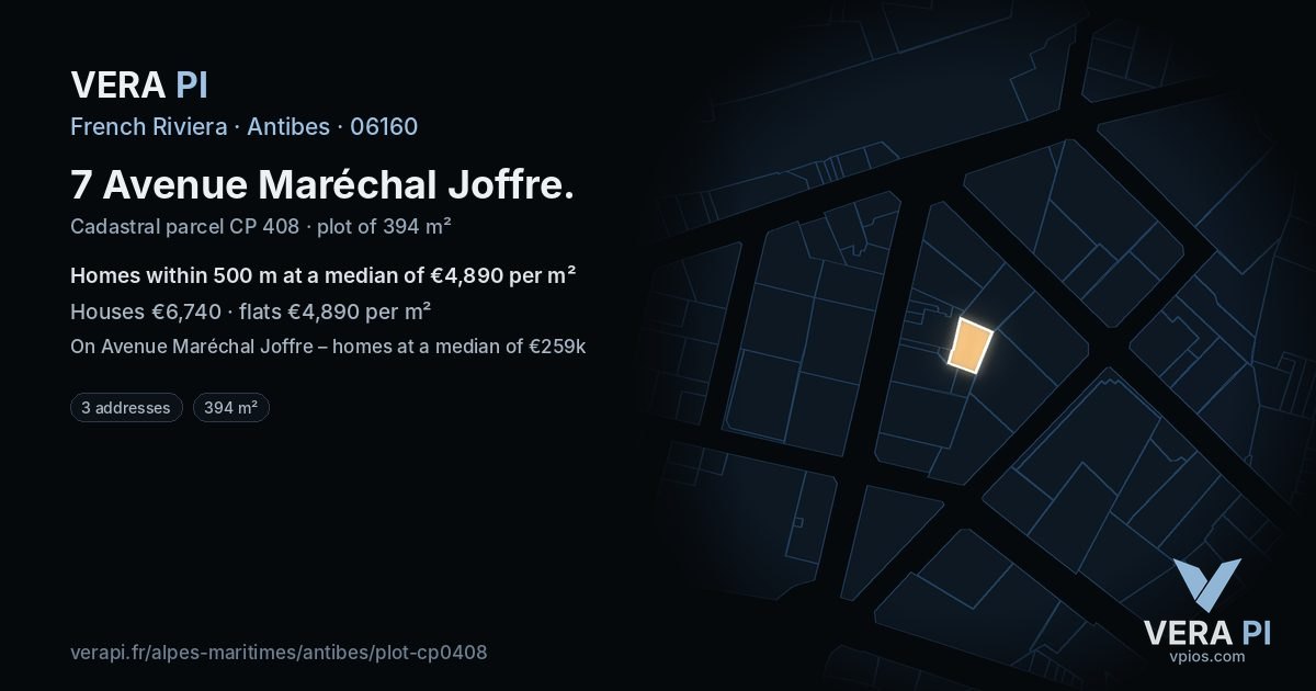 7 Avenue Maréchal Joffre, Antibes at night – the plot lit, the parcels around coloured by the prices near them