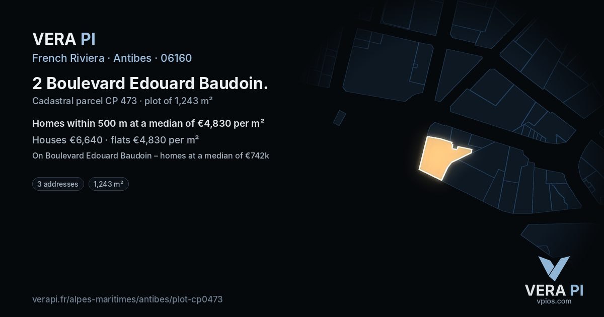 2 Boulevard Edouard Baudoin, Antibes at night – the plot lit, the parcels around coloured by the prices near them