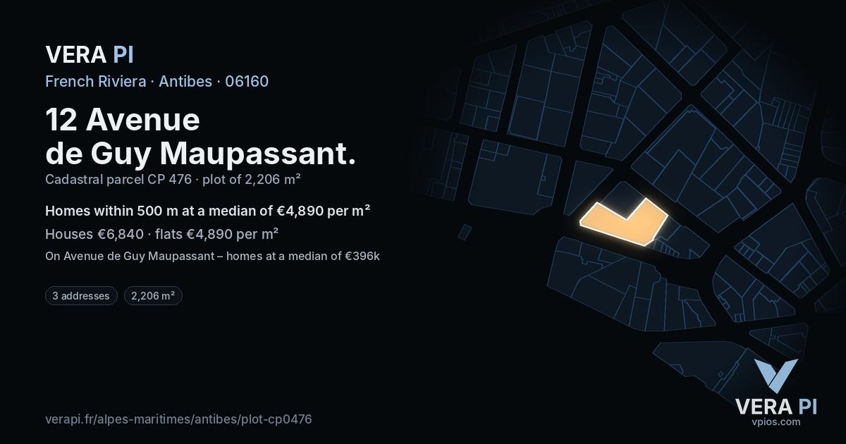 12 Avenue de Guy Maupassant, Antibes at night – the plot lit, the parcels around coloured by the prices near them