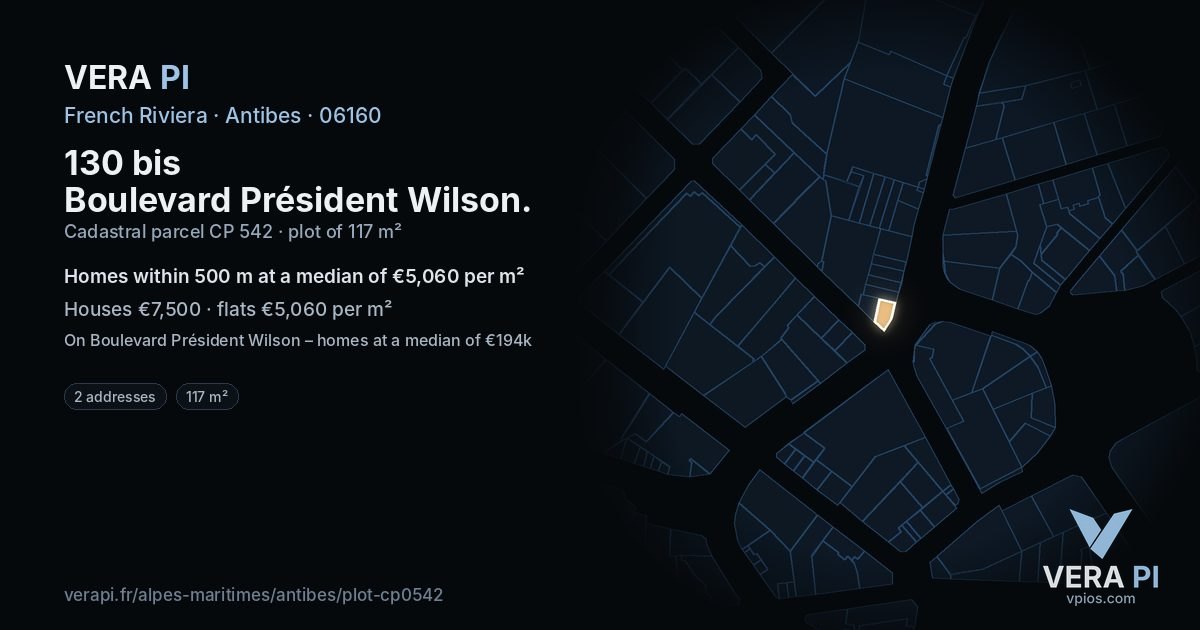 130 bis Boulevard Président Wilson, Antibes at night – the plot lit, the parcels around coloured by the prices near them