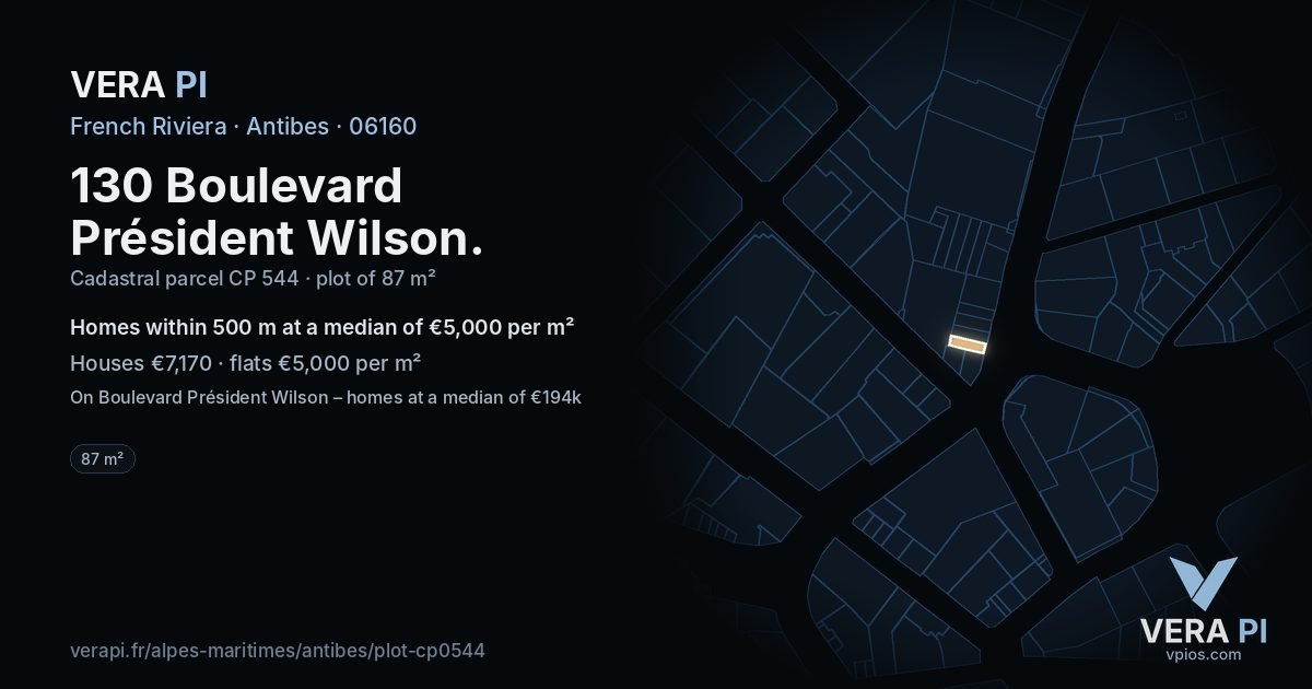 130 Boulevard Président Wilson, Antibes at night – the plot lit, the parcels around coloured by the prices near them