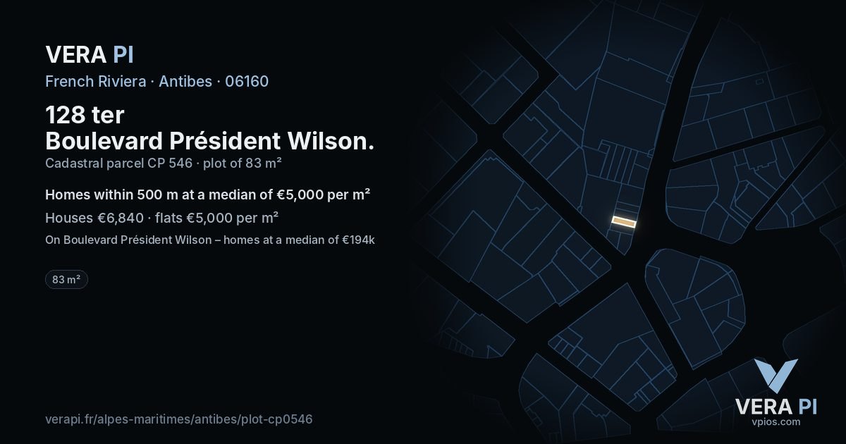 128 ter Boulevard Président Wilson, Antibes at night – the plot lit, the parcels around coloured by the prices near them