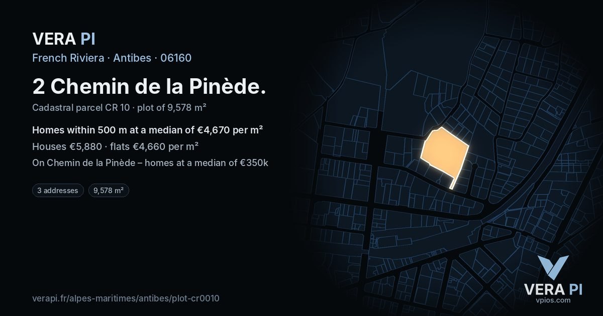2 Chemin de la Pinède, Antibes at night – the plot lit, the parcels around coloured by the prices near them