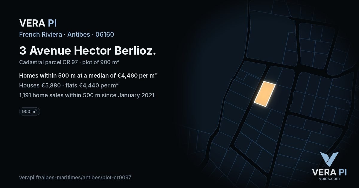 3 Avenue Hector Berlioz, Antibes at night – the plot lit, the parcels around coloured by the prices near them