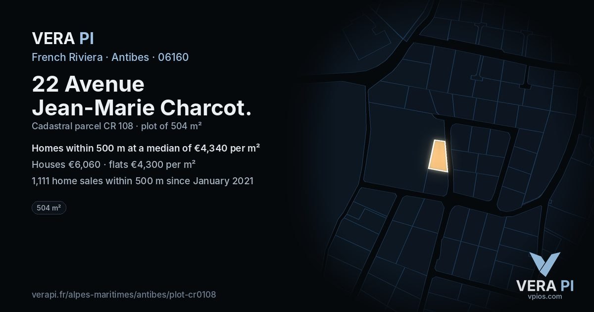 22 Avenue Jean-Marie Charcot, Antibes at night – the plot lit, the parcels around coloured by the prices near them