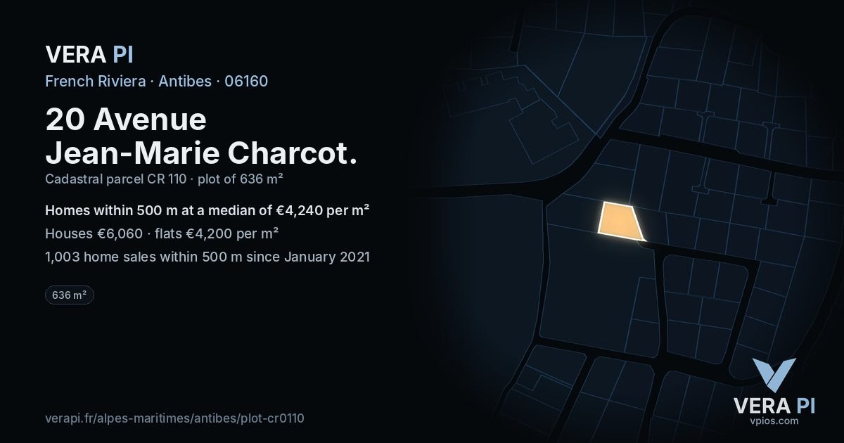 20 Avenue Jean-Marie Charcot, Antibes at night – the plot lit, the parcels around coloured by the prices near them