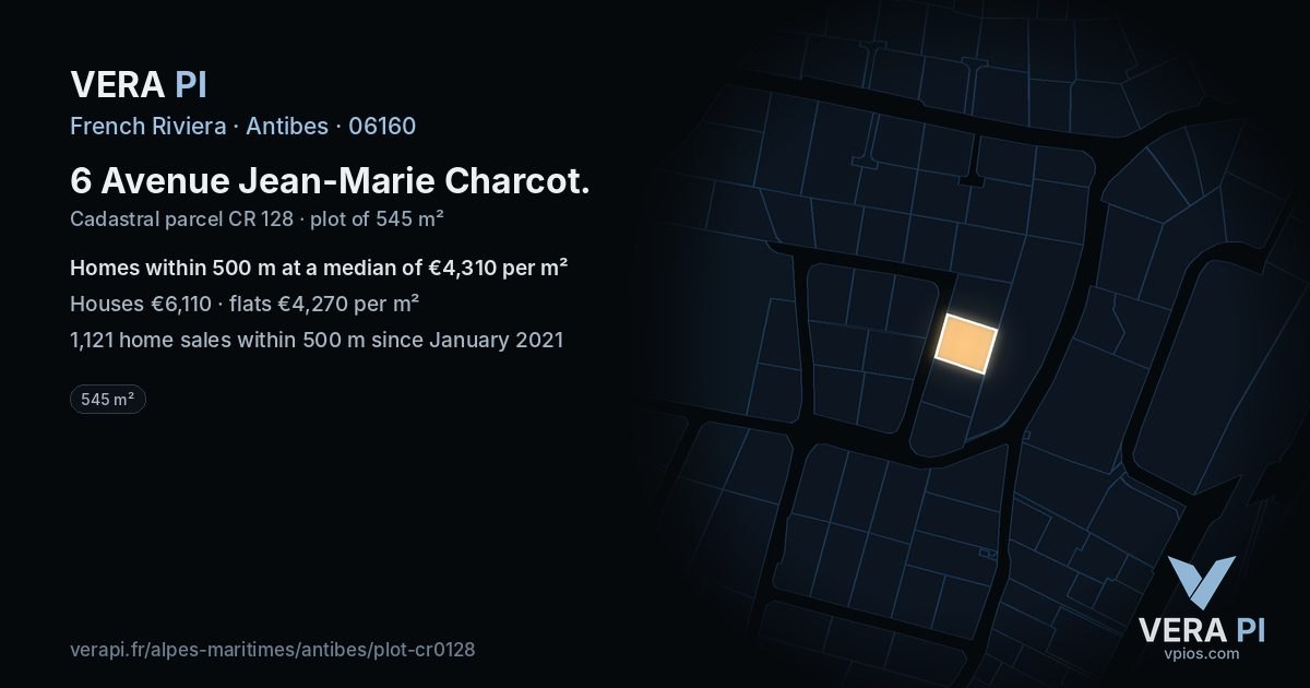 6 Avenue Jean-Marie Charcot, Antibes at night – the plot lit, the parcels around coloured by the prices near them