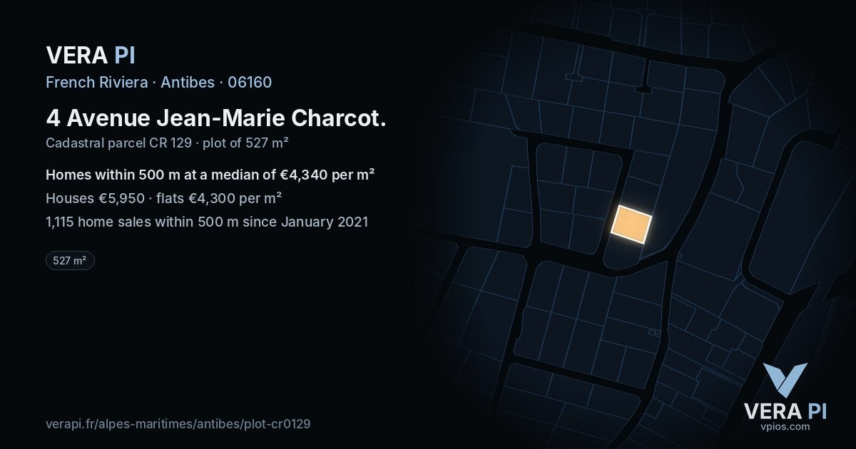 4 Avenue Jean-Marie Charcot, Antibes at night – the plot lit, the parcels around coloured by the prices near them
