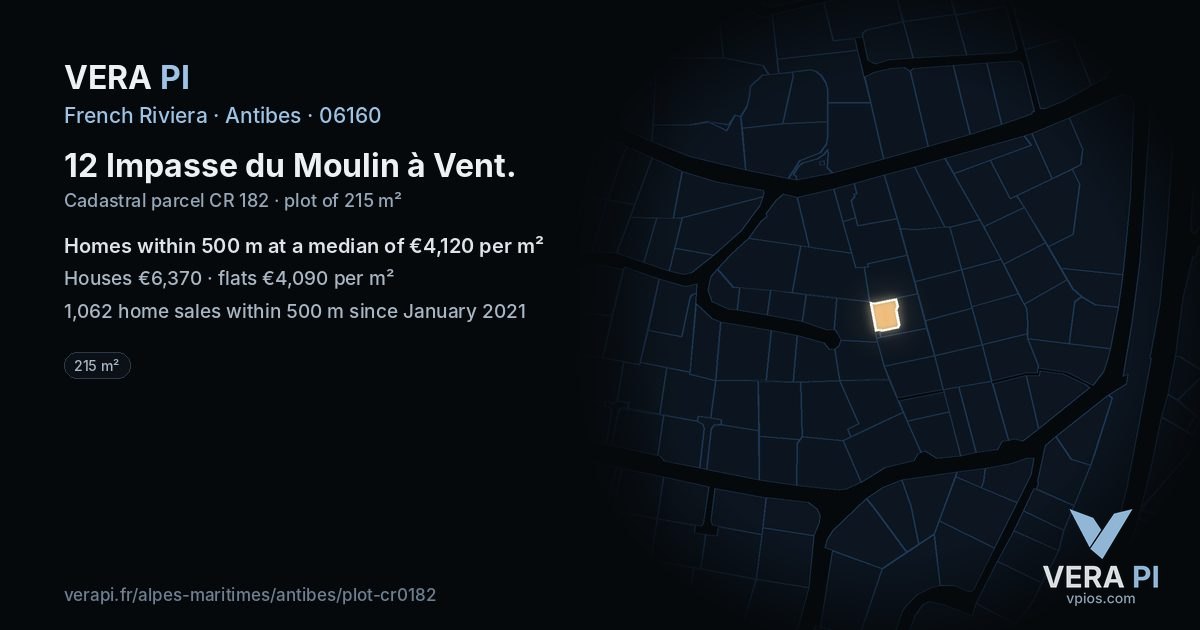 12 Impasse du Moulin à Vent, Antibes at night – the plot lit, the parcels around coloured by the prices near them