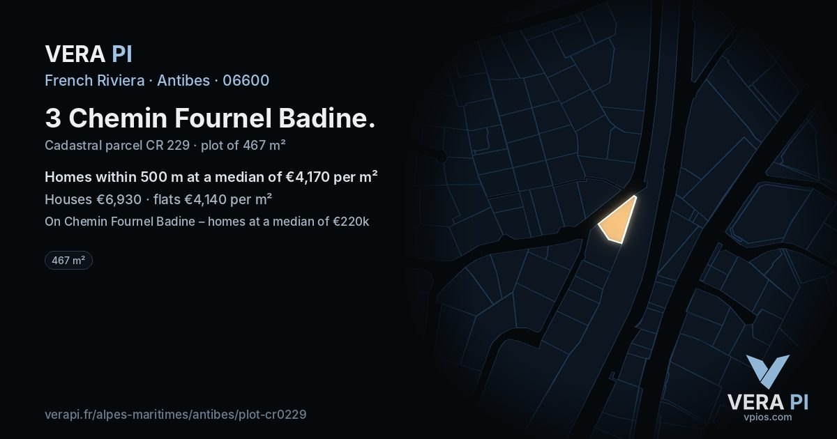 3 Chemin Fournel Badine, Antibes at night – the plot lit, the parcels around coloured by the prices near them