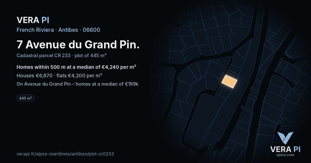 7 Avenue du Grand Pin, Antibes at night – the plot lit, the parcels around coloured by the prices near them