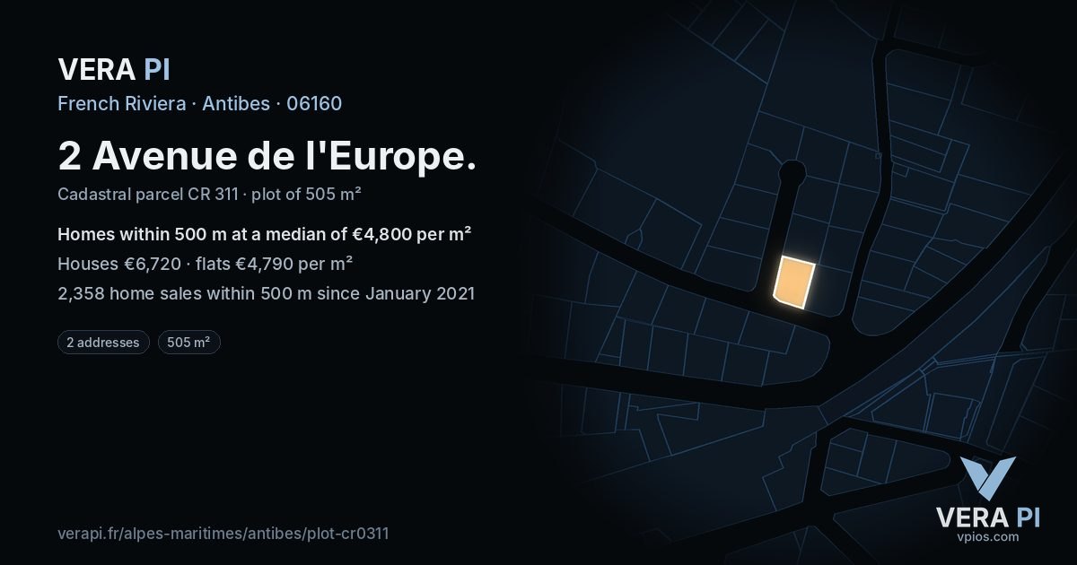 2 Avenue de l'Europe, Antibes at night – the plot lit, the parcels around coloured by the prices near them