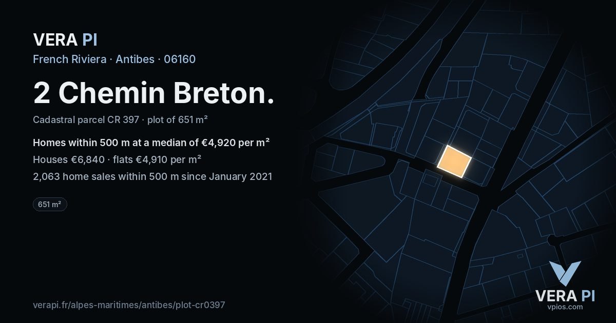 2 Chemin Breton, Antibes at night – the plot lit, the parcels around coloured by the prices near them