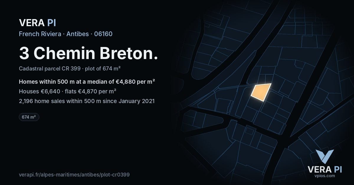 3 Chemin Breton, Antibes at night – the plot lit, the parcels around coloured by the prices near them