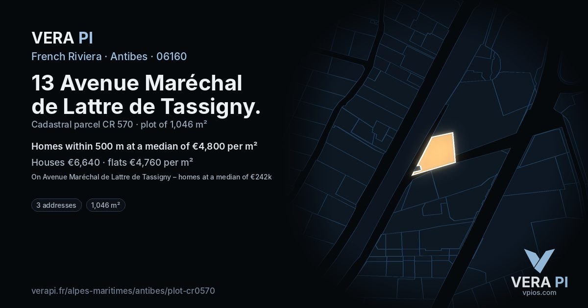13 Avenue Maréchal de Lattre de Tassigny, Antibes at night – the plot lit, the parcels around coloured by the prices near them