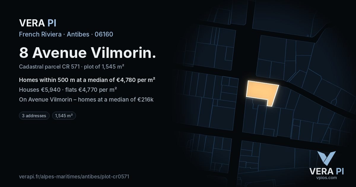 8 Avenue Vilmorin, Antibes at night – the plot lit, the parcels around coloured by the prices near them