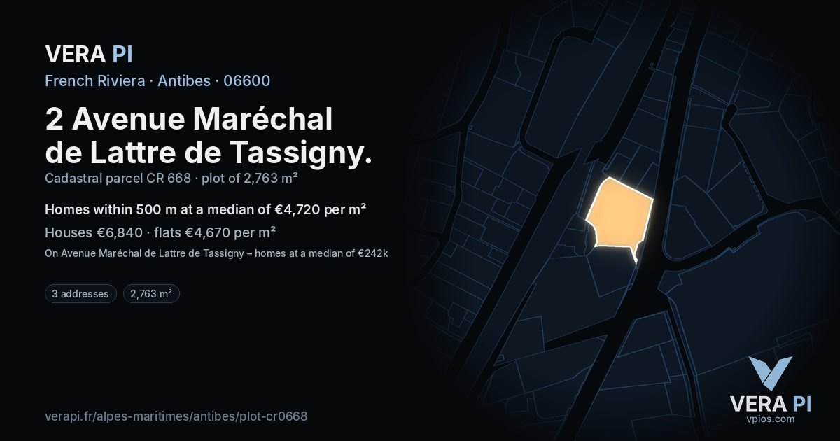 2 Avenue Maréchal de Lattre de Tassigny, Antibes at night – the plot lit, the parcels around coloured by the prices near them
