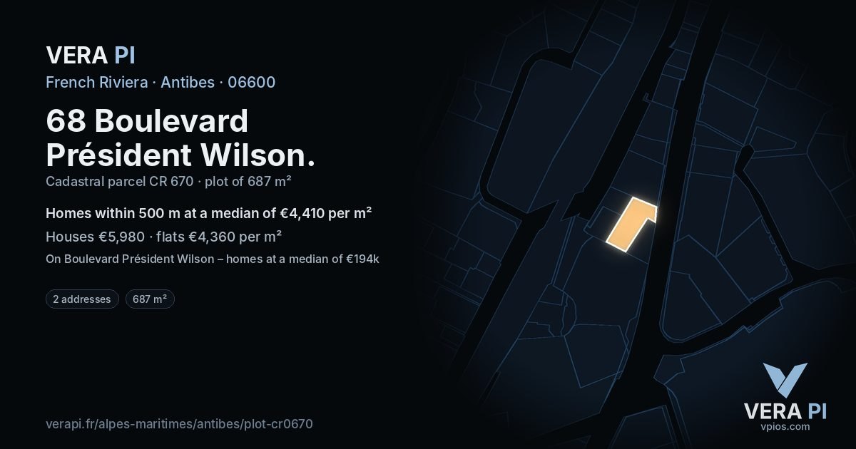 68 Boulevard Président Wilson, Antibes at night – the plot lit, the parcels around coloured by the prices near them