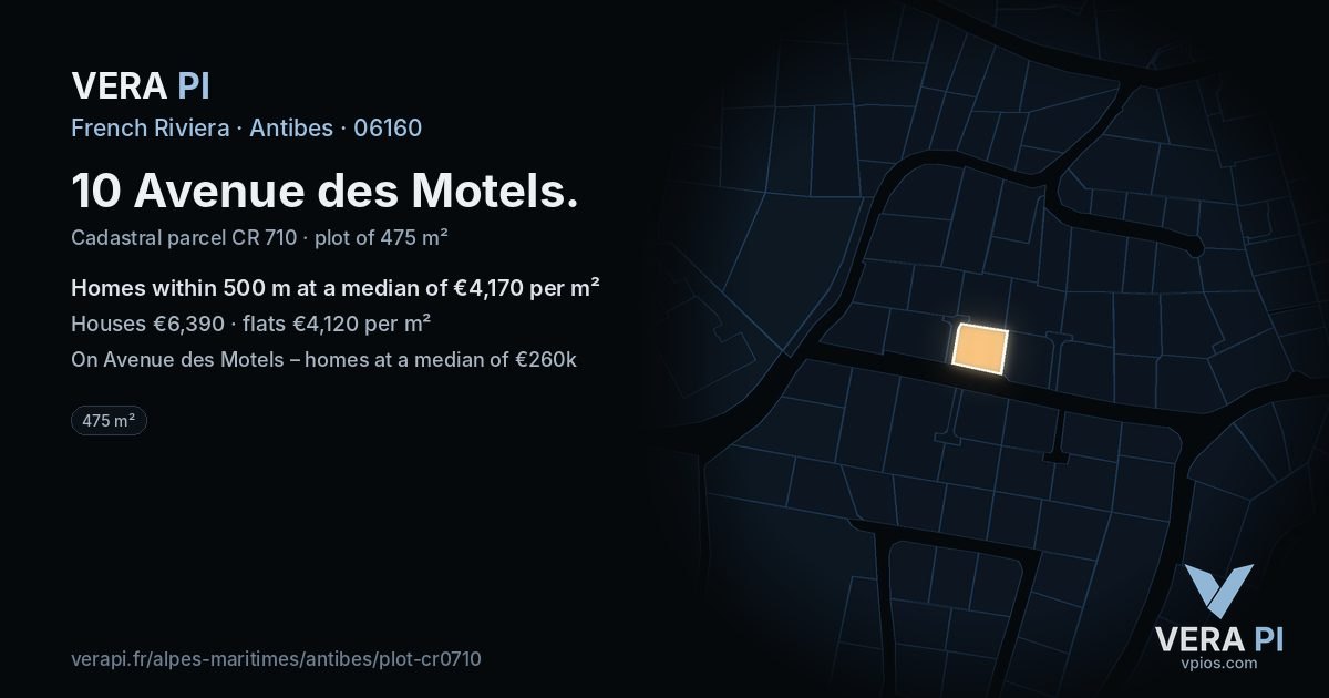 10 Avenue des Motels, Antibes at night – the plot lit, the parcels around coloured by the prices near them