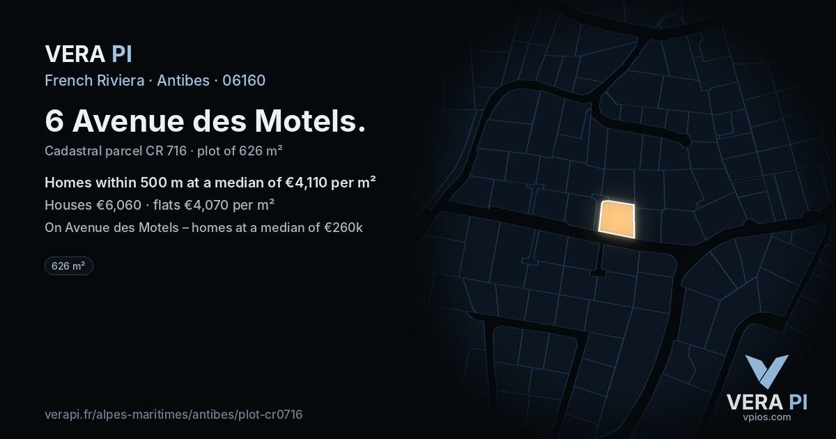 6 Avenue des Motels, Antibes at night – the plot lit, the parcels around coloured by the prices near them