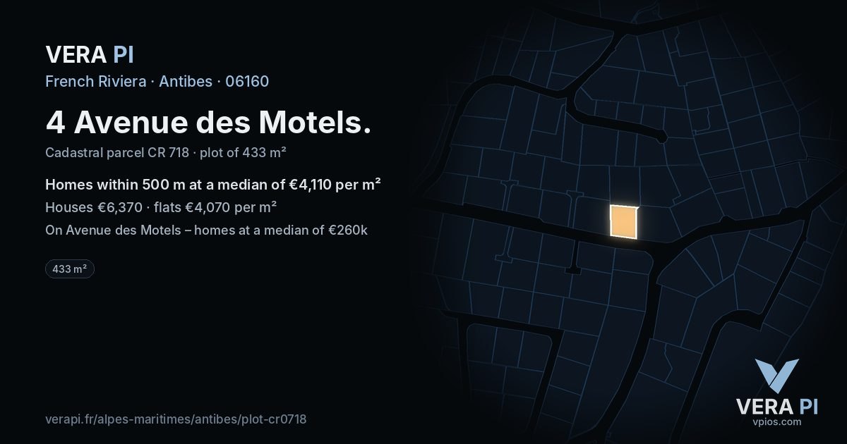 4 Avenue des Motels, Antibes at night – the plot lit, the parcels around coloured by the prices near them