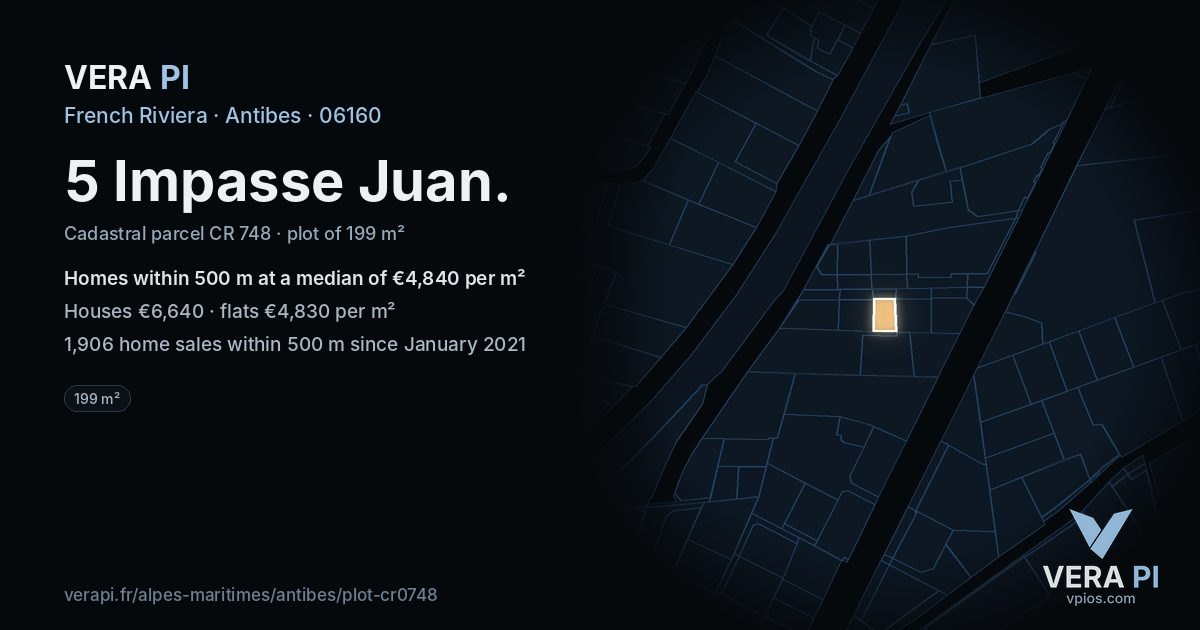 5 Impasse Juan, Antibes at night – the plot lit, the parcels around coloured by the prices near them