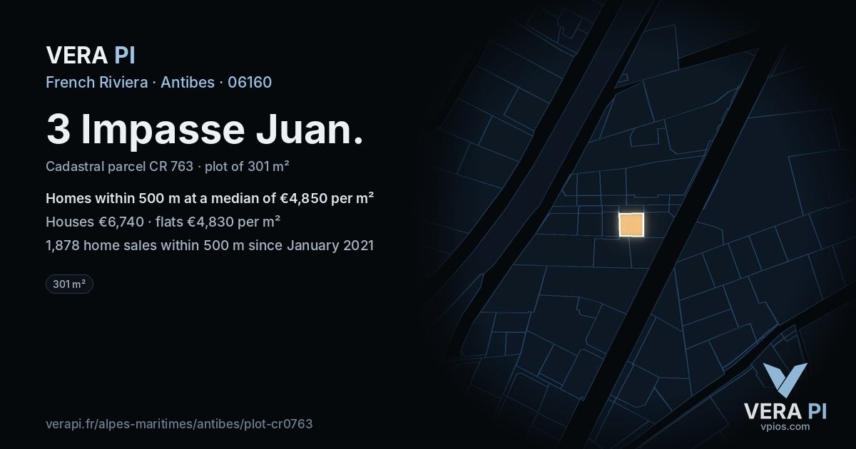 3 Impasse Juan, Antibes at night – the plot lit, the parcels around coloured by the prices near them