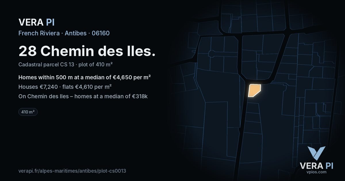 28 Chemin des Iles, Antibes at night – the plot lit, the parcels around coloured by the prices near them