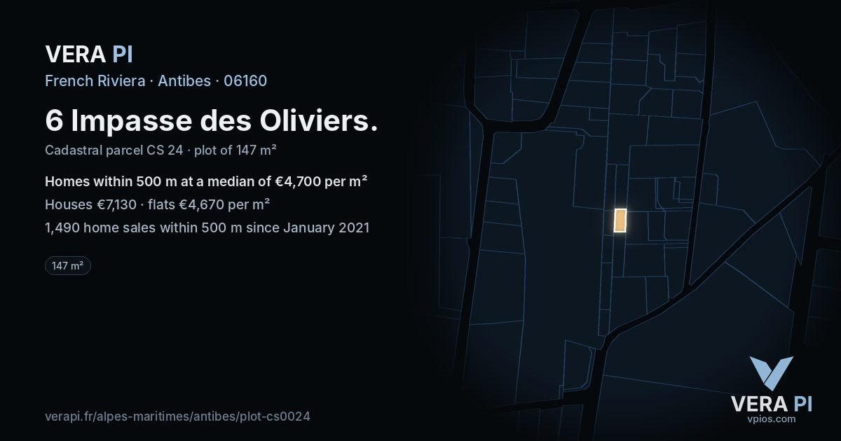 6 Impasse des Oliviers, Antibes at night – the plot lit, the parcels around coloured by the prices near them