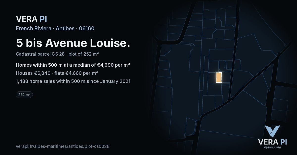 5 bis Avenue Louise, Antibes at night – the plot lit, the parcels around coloured by the prices near them
