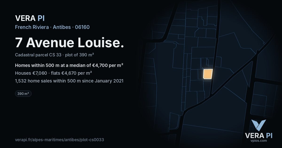 7 Avenue Louise, Antibes at night – the plot lit, the parcels around coloured by the prices near them